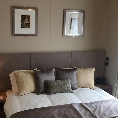Tweed Lodge Perth Esterno foto