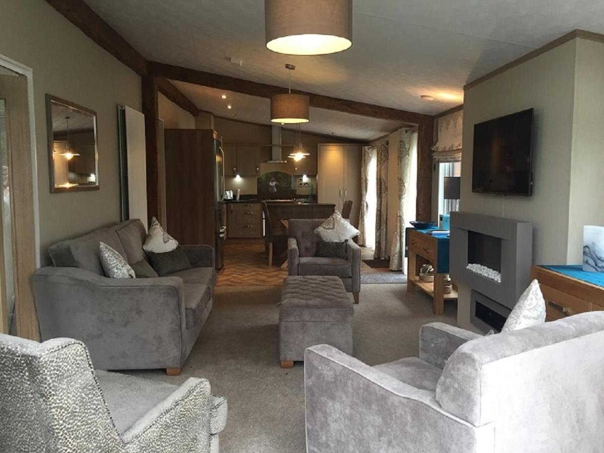 Tweed Lodge Perth Esterno foto